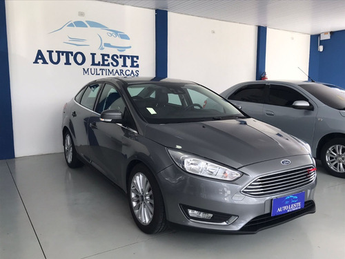 Imagem 2 de 12 de Focus Sedan Titanium 2.0 16v (aut)