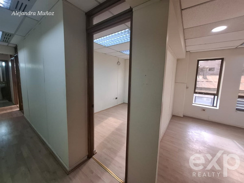 Oficina En Arriendo En Providencia