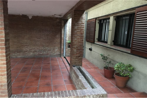 Imagen 14 de 20 de Casas En Venta 5 Dorm Parque Pileta Depto Indep-lp