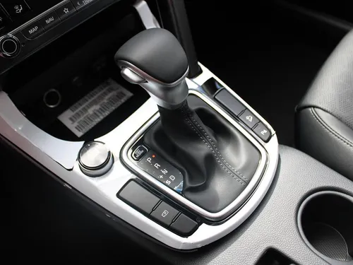Kia Seltos 2.0 Zenith 4X2