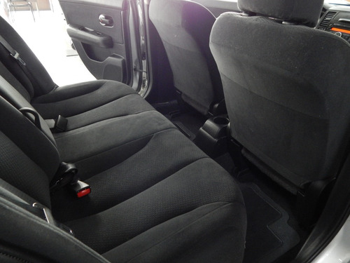 Nissan Tiida S 1.8 2012
