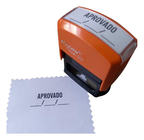 El sello automático dice que está aprobado con fecha naranja