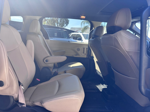 Toyota Sienna 3.5 Xle Piel At