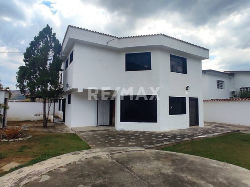 Imagen 10 de 14 de Venta Casa Clnas Guataparo Cod. 132996 Mzp 04144146049