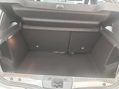 Imagen 21 de 24 de Renault Sandero Stepway 1.6 Cvt
