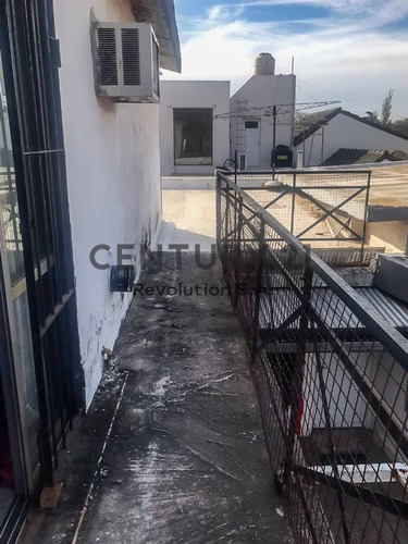 Imagen 15 de 16 de Casa 3 Dormitorios Con Cochera Y Patio En Barrio Residencial