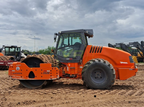 Rolo Compactador Wirtgen 3520 Ano 2021 Com 1.248 Horas