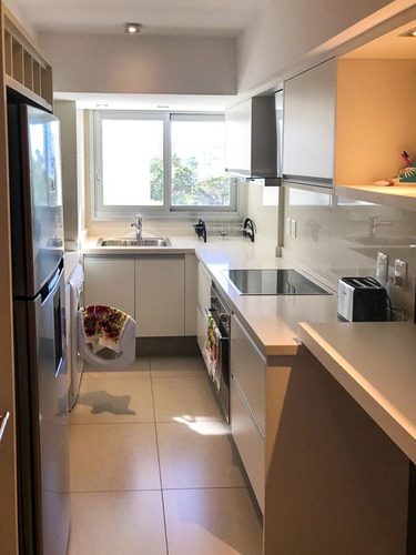 Imagen 11 de 15 de Apartamento En Venta De 2 Dormitorios En Playa Mansa (ref: Lij-5397)