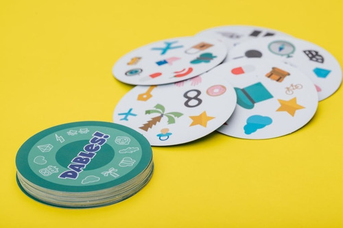 Imagen 4 de 7 de Dables Juego Mesa Cartas Redondas Memoria Visual Dobles