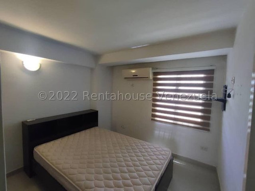 Imagen 13 de 19 de Vendo Apartamento En Urbanizacion Los Roques (intercomunal Turmero) Codigo 23-1127 Carlos M. 04243535083