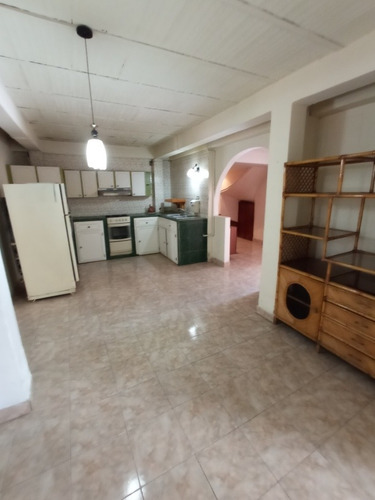 Imagen 4 de 14 de Casa En Venta Urb. Las Acacias Maracay*