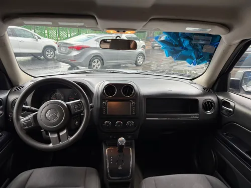Jeep Patriot Sport 4x2 Cvt