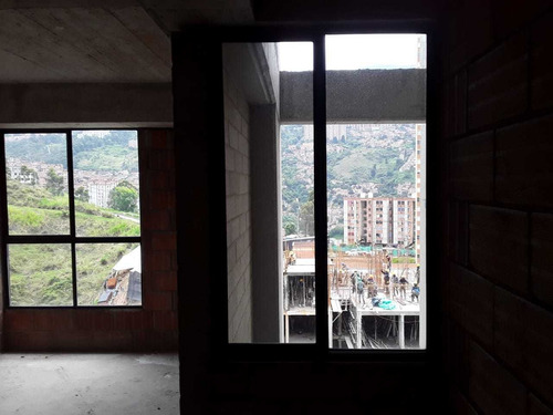 Imagen 4 de 7 de Vendo Apartamento En Calasanz Urbanizacion Fiorenza