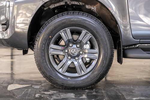 Toyota Hilux SRV 4x4