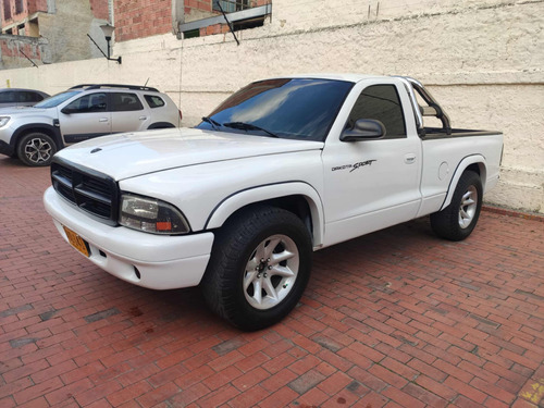 Dodge Dakota 2.5 Sport