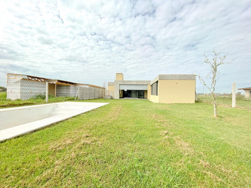 Imagen 8 de 18 de Casa 2 Dorm. - Don Mateo - Funes .