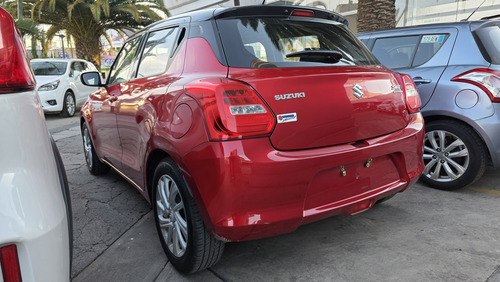 Suzuki Swift Boostergreen Glx 2023 - Transmisión Manual