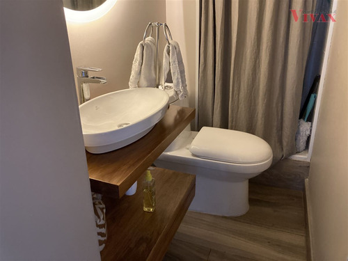 Departamento En Venta De 3 Dorm. En Las Condes