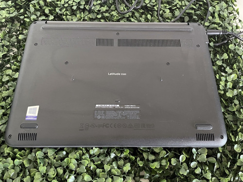 Laptop Dell Latitude 3380 Intel I5 2.5 Ghz 7ma Gen 8gb Ram (Reacondicionado)