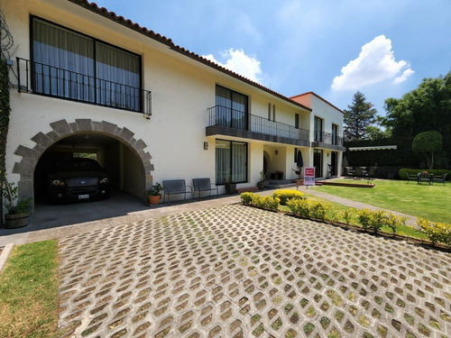 Imagen 3 de 22 de Bonita Casa En Venta En Jardines Del Pedregal