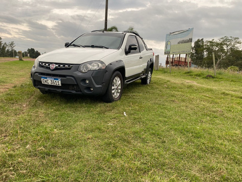 Fiat Strada Adventure Locker