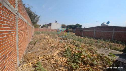 Terreno En Venta En Col. Tetelcingo Totalmente Bardeado.