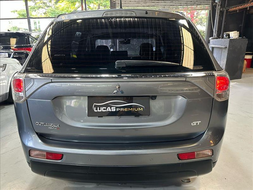 Mitsubishi Outlander 3.0 gt 4x4 v6 24v Gasolina 4p Automatico