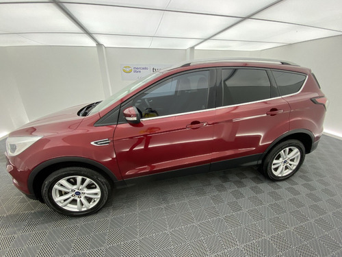 Imagen 6 de 25 de Ford Escape Se