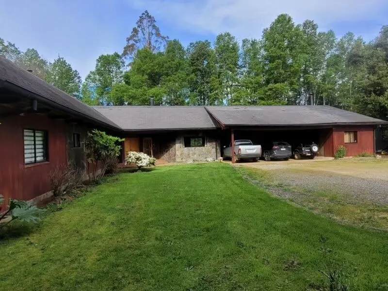 Imagen 1 de 29 de Parcela De 9700 M2 Con Amplia Casa En Angachilla Valdivia