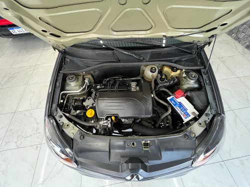 Renault Clio 1.2 Mio Confort Pack 5P