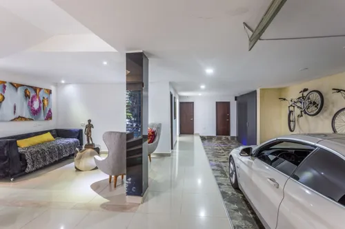 Casa En Venta En Laureles. Cod V12105