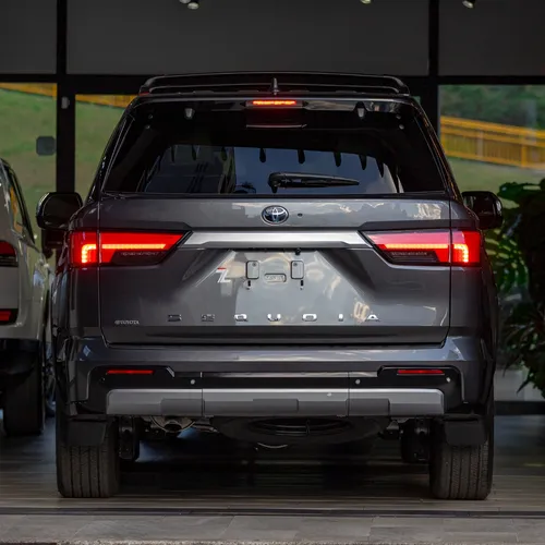 Toyota Sequoia Capstone 3.5