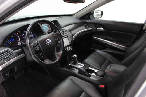 Imagen 9 de 12 de Honda Crosstour 2014 6 Cilindros