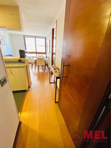 Departamento En Venta De 2 Dorm. En Las Condes