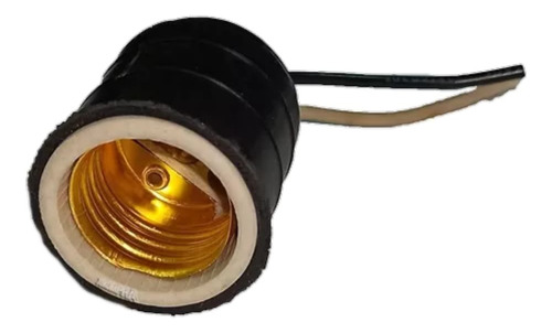 Socate De Porcelana Cubierta De Goma 125v 15 Amp            