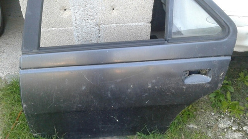 Puerta Izq. Trasera Peugeot 405