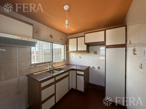 Venta Departamento 3 Ambientes Con Balcón Y Patio En Villa Dominico