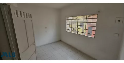 Se Vende Casa Con Amplio Espacios(mls#254019)
