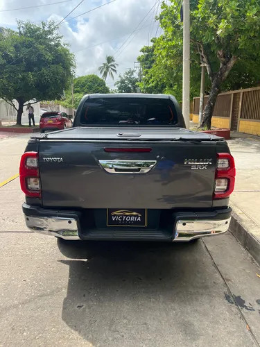 Toyota Hilux 4.0
