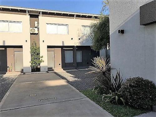 Venta Duplex 3 Amb. En Ituzaingo .