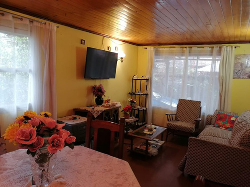 Casa Sin Deuda En Sector Consolidado De La Comuna.