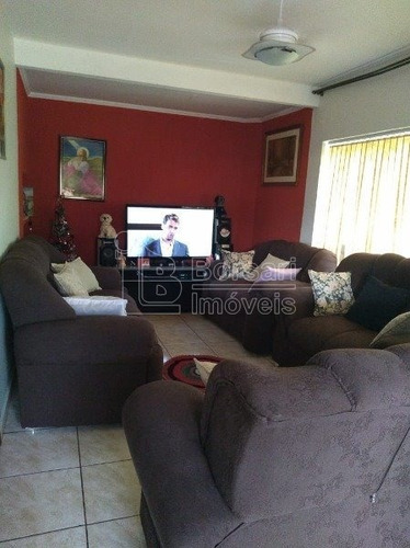 Imagem 3 de 6 de Venda De Casas / Padrão Na Cidade De Araraquara 9040