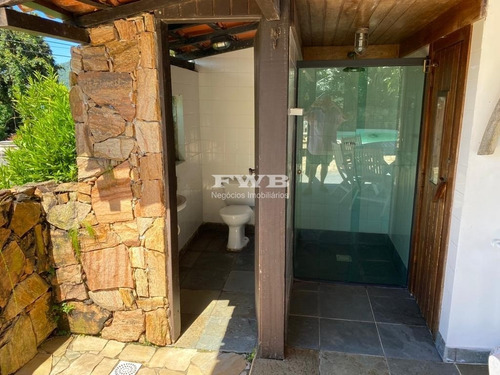 Imagem 12 de 30 de Maravilhosa Casa 3 Quartos Em Angra Dos Reis/ Vista Mar/piscina/sauna - Fwbl01 - 70504616