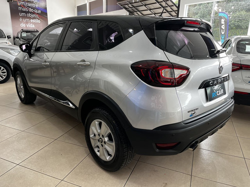 Renault Captur 1.6 16V 4P FLEX SCE LIFE X-TRONIC CVT