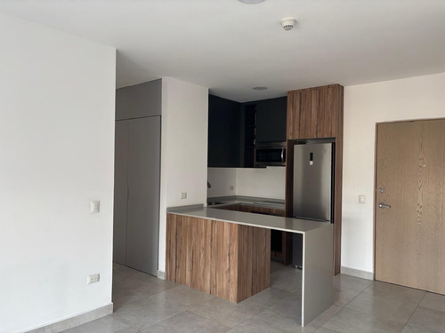 Departamento En Venta Por Fundidora Centro Monterrey Luzia
