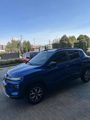 Renault Kwid 1.0 Outsider