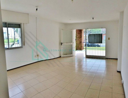 Imagen 8 de 11 de Colonia Del Sacramento - Local Comercial