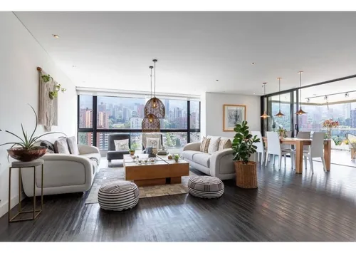 Apartamento En Arriendo En Los Balsos Poblado