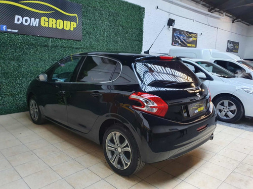 Imagen 6 de 18 de Peugeot 208 2015 1.6 Feline Pack Cuir