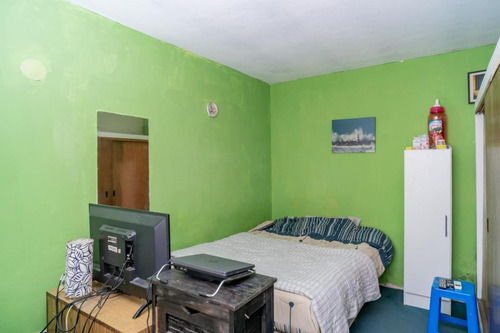 Ph En Venta - 4 Dormitorios 2 Baños - 147mts2 - Lomas De Núñez